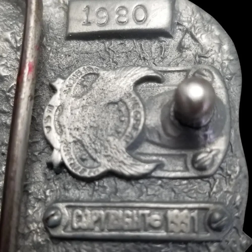 Vintage Belt Buckle Pewter 1991 USMC US Marines These Colors Don't Run Semper Fi